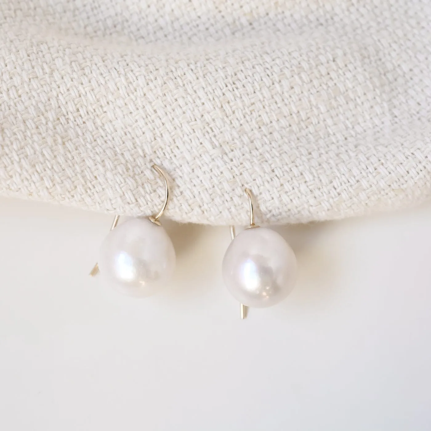 14k Gold 20mm Baroque Pearl Drop Earrings