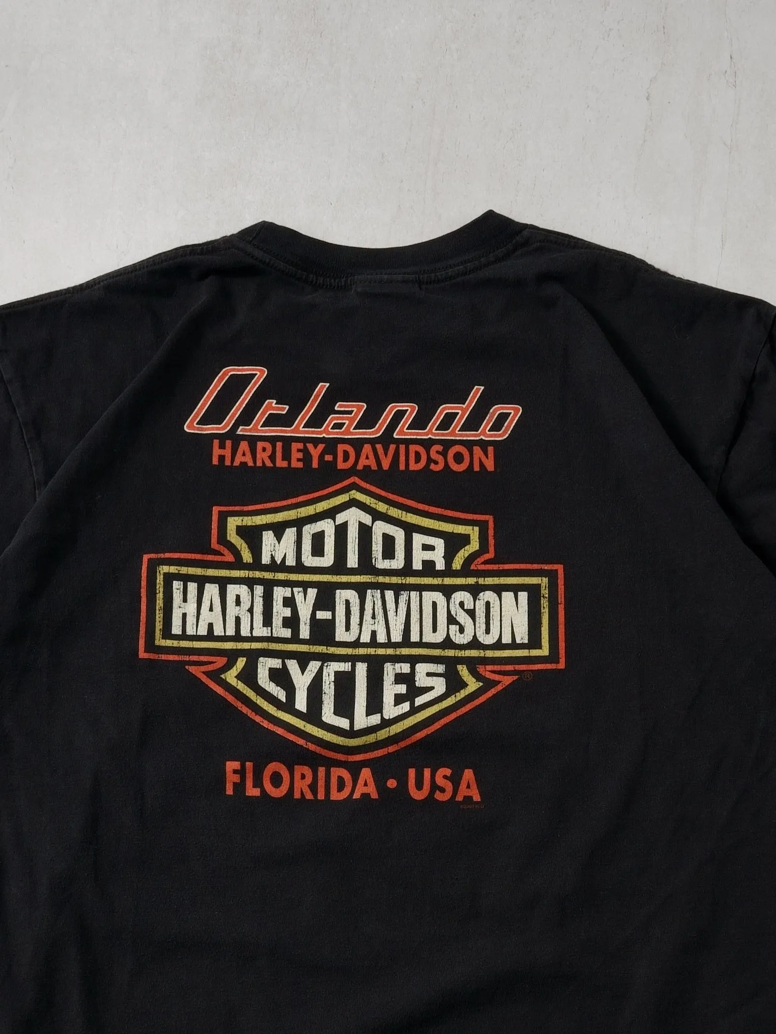 2000s Washed Black Orlando Flordia Harley Davidson Graphic Tee (M/L)