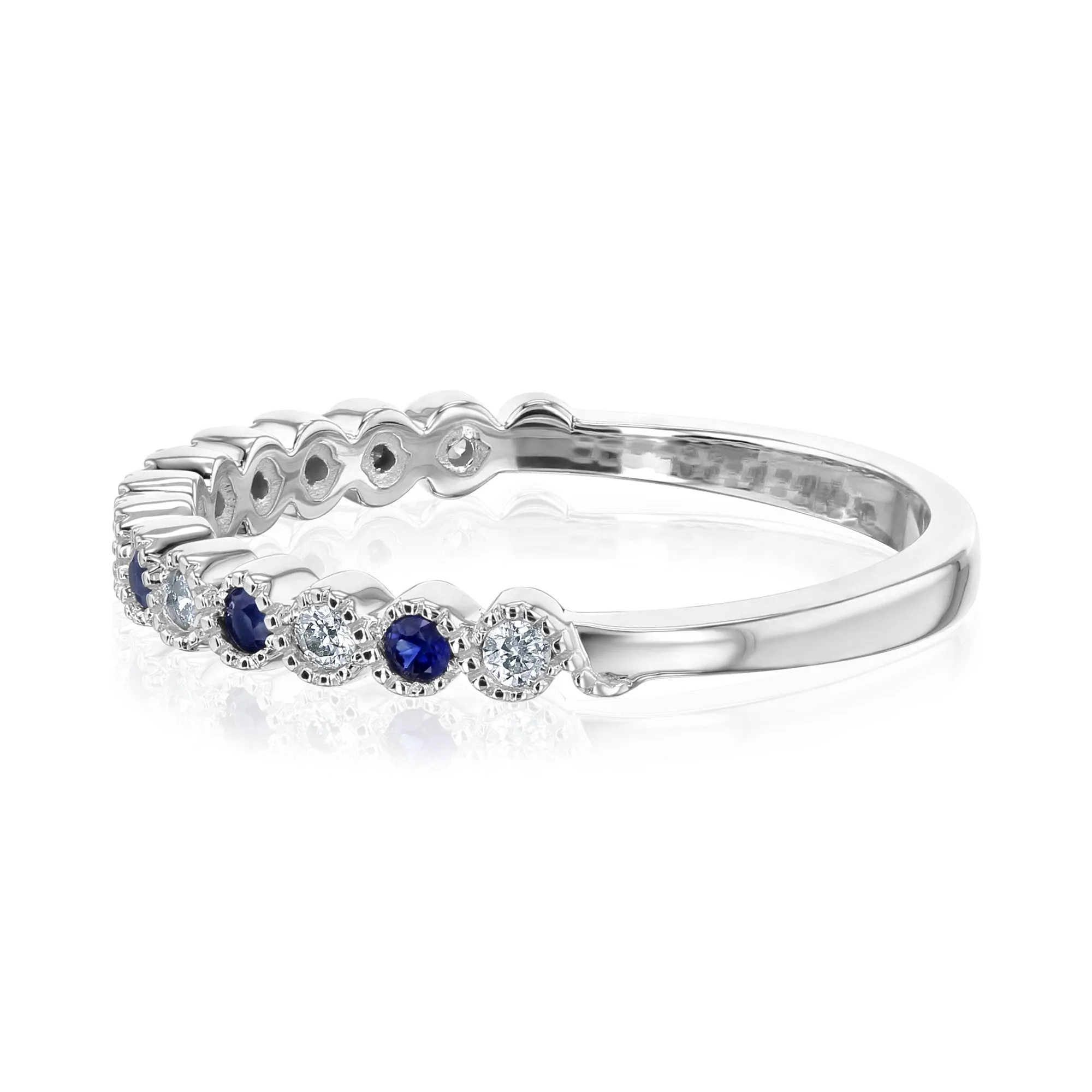 Alternating Diamond and Sapphire Milgrain Band