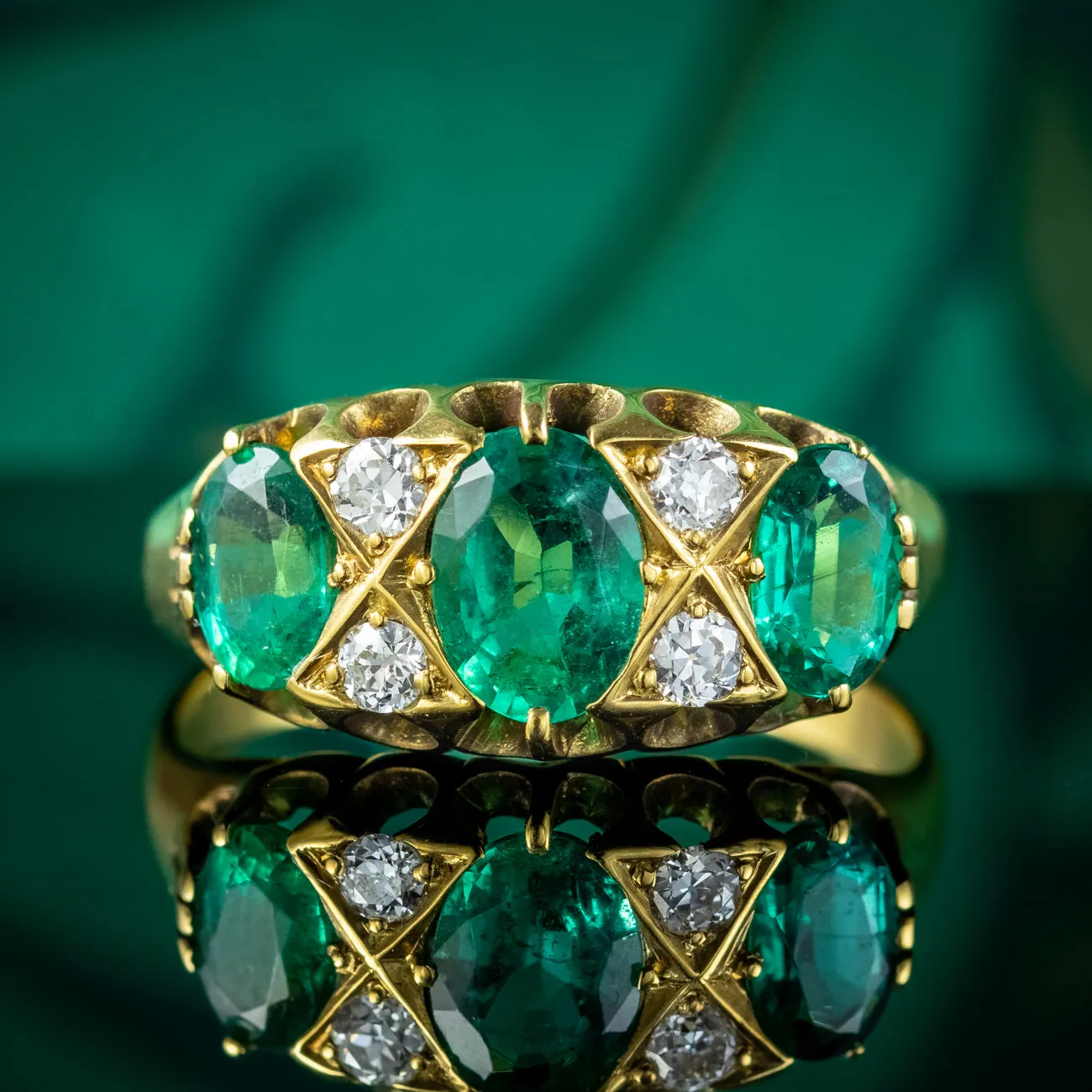 Antique Edwardian Emerald Diamond Cluster Ring 1.5ct Emerald