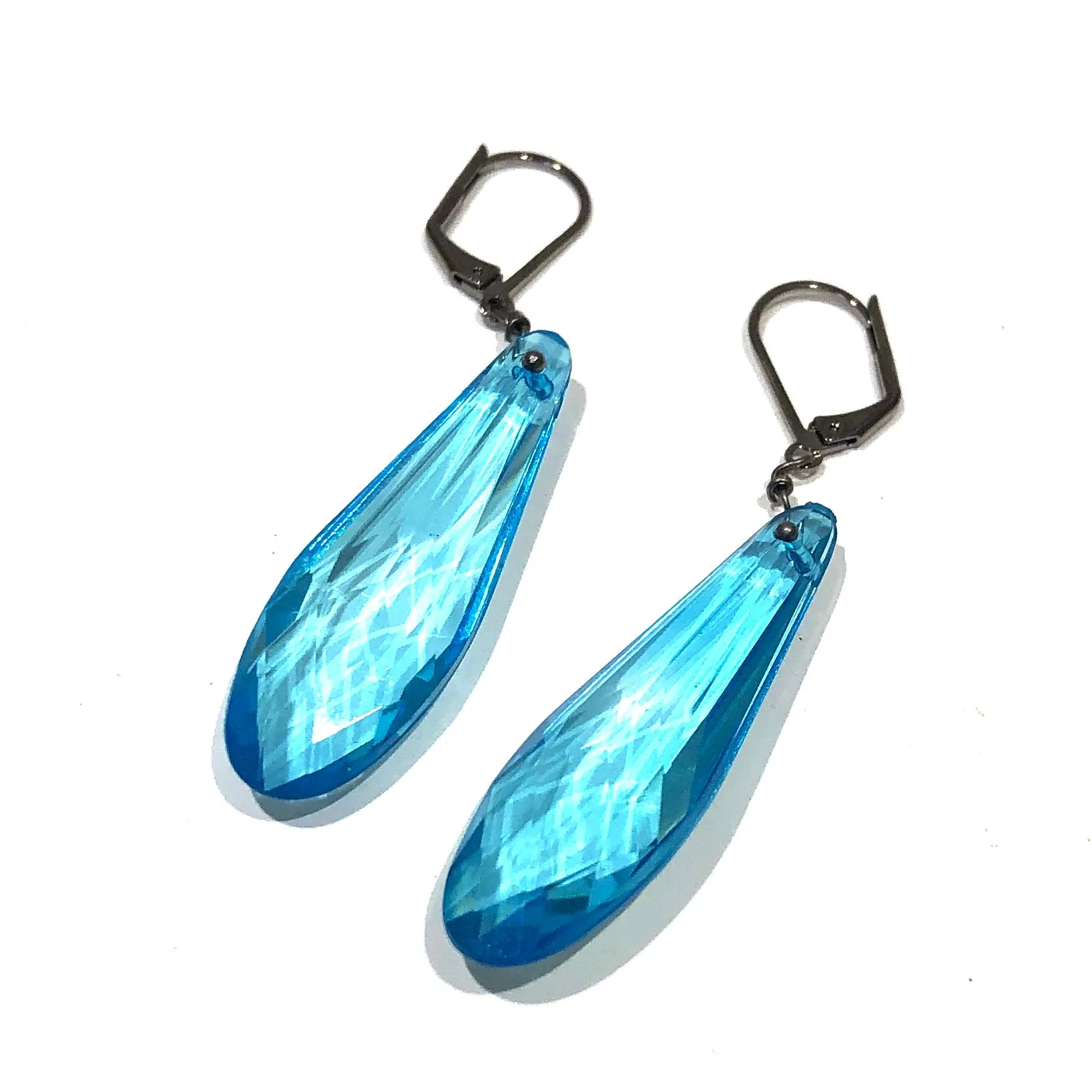 Aqua Blue Faceted Briolette Leverback TearDrop Earrings