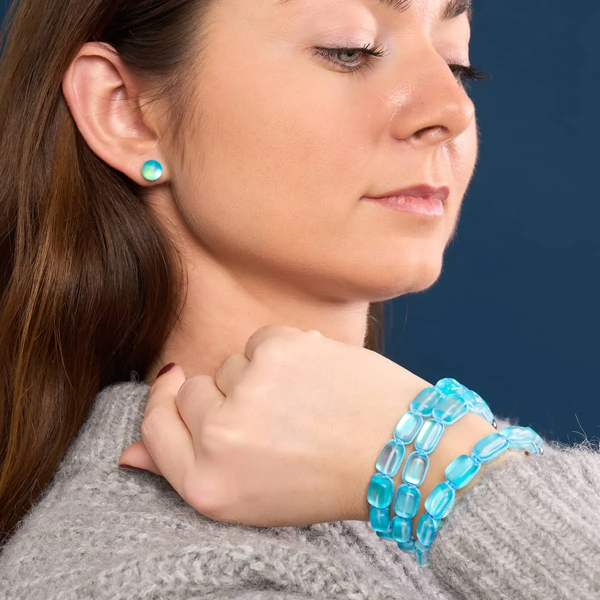 Aquamarine | Silver | Mermaid Glass Pebble Macrame Bracelet