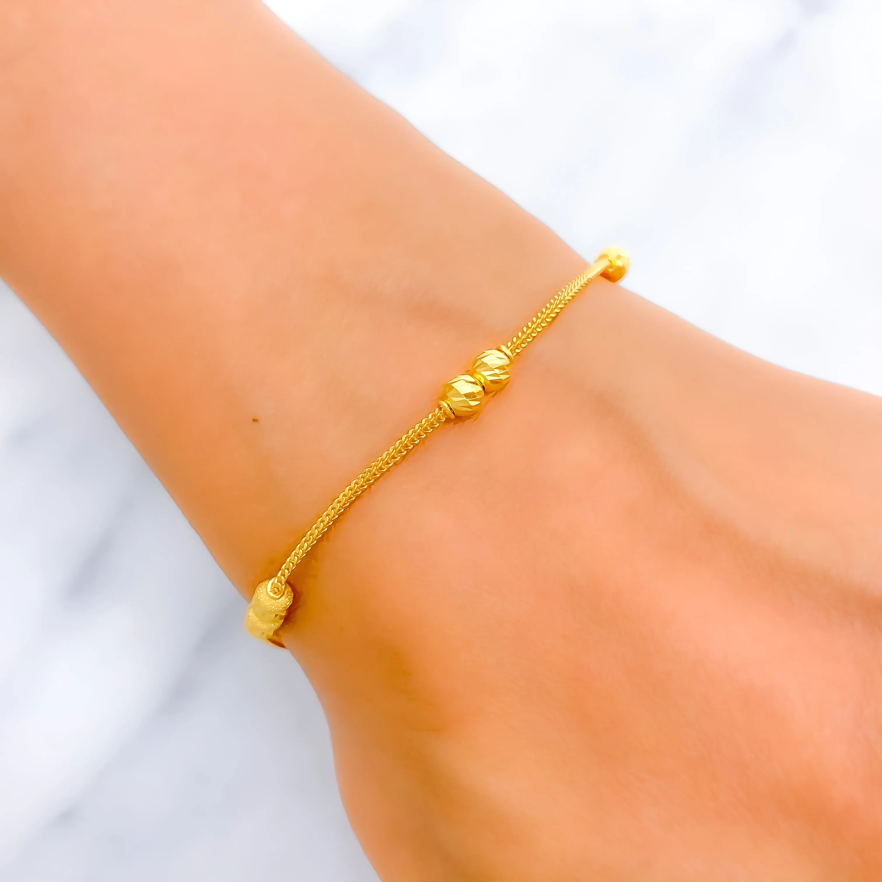 Attractive Slender Bead Bracelet