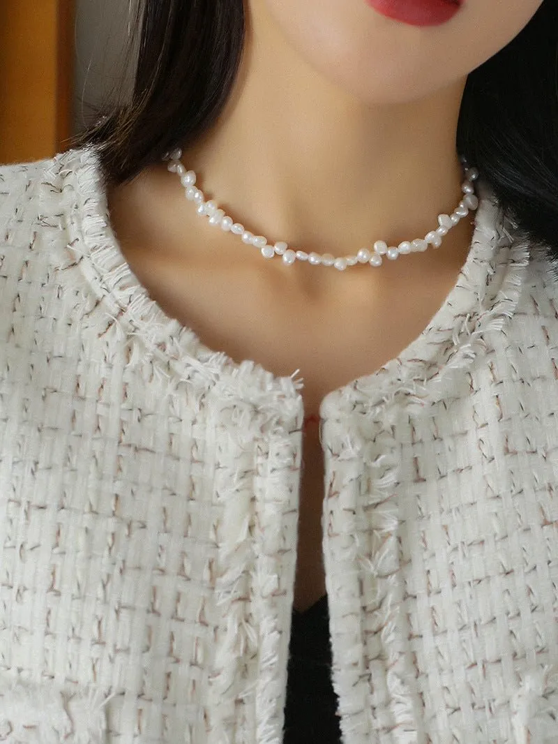 Baroque Pearl Clavicle Chain Necklace