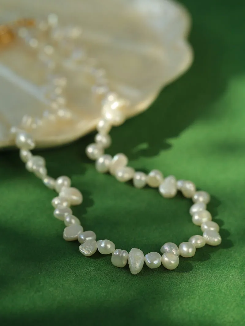 Baroque Pearl Clavicle Chain Necklace