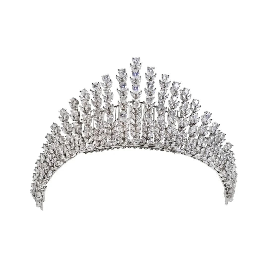 Beatrice Crown