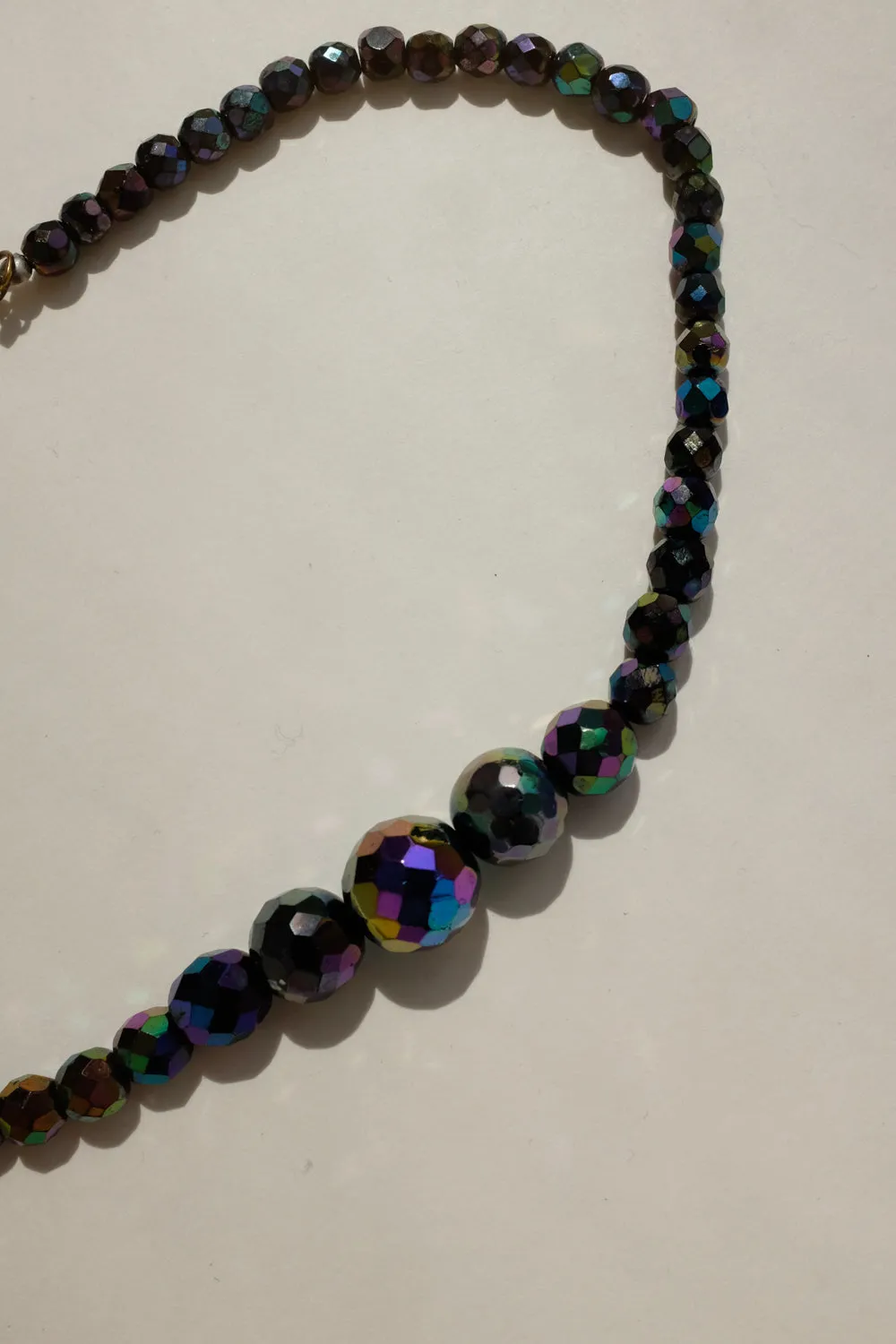 BLACK SPACE GLASS BEADS VINTAGE NECKLACE