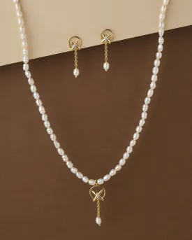 Elegant Pearl Necklace Set