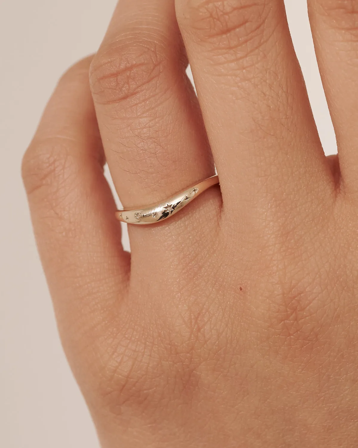 Evangeline Curved Ring - Sterling Silver