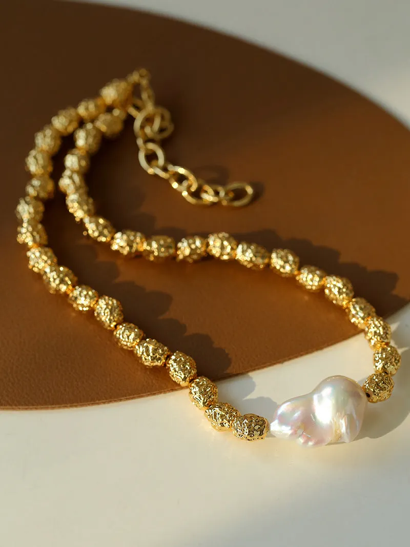 Fashionable Metallic Baroque Pearl Necklaces B Style