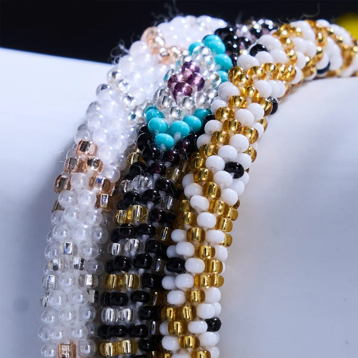 Free Spirited | Himalayan Glass Bead Bracelet