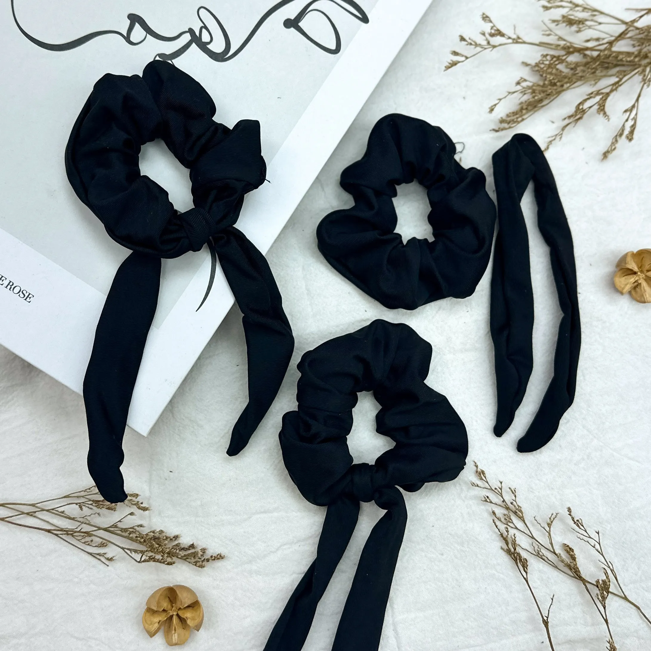 Hair Scrunchies with Detachable Bow (3pcs)