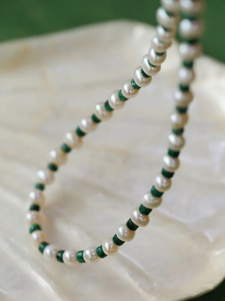 Handmade Green Natural Stone Beaded Pearl Necklace