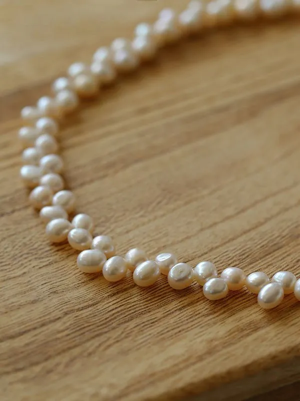 Irregular Natural Pearl Choker Necklace