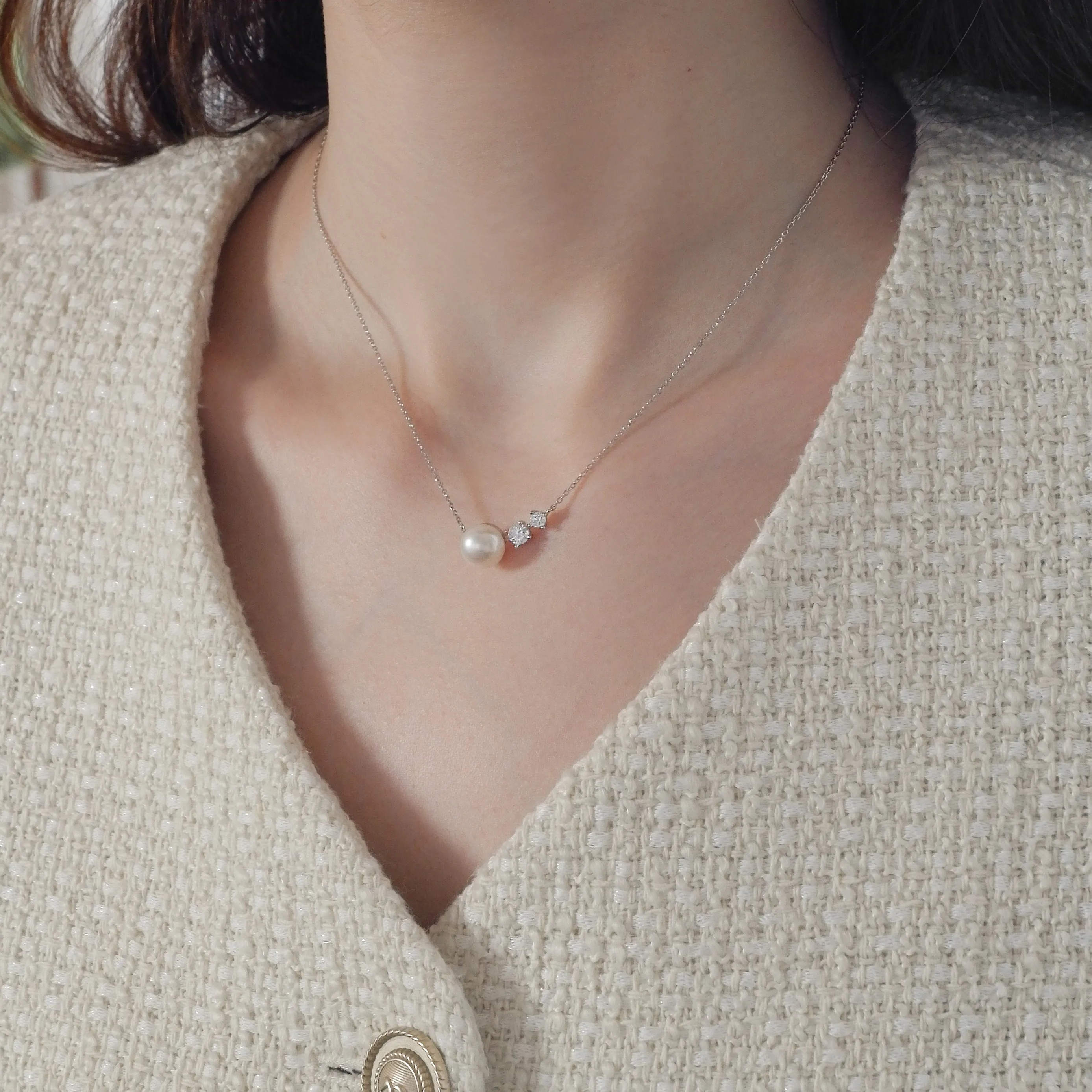 MARLOWE PEARL NECKLACE