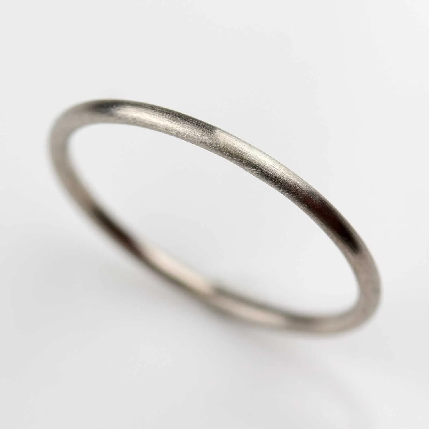 Round Stacking Ring