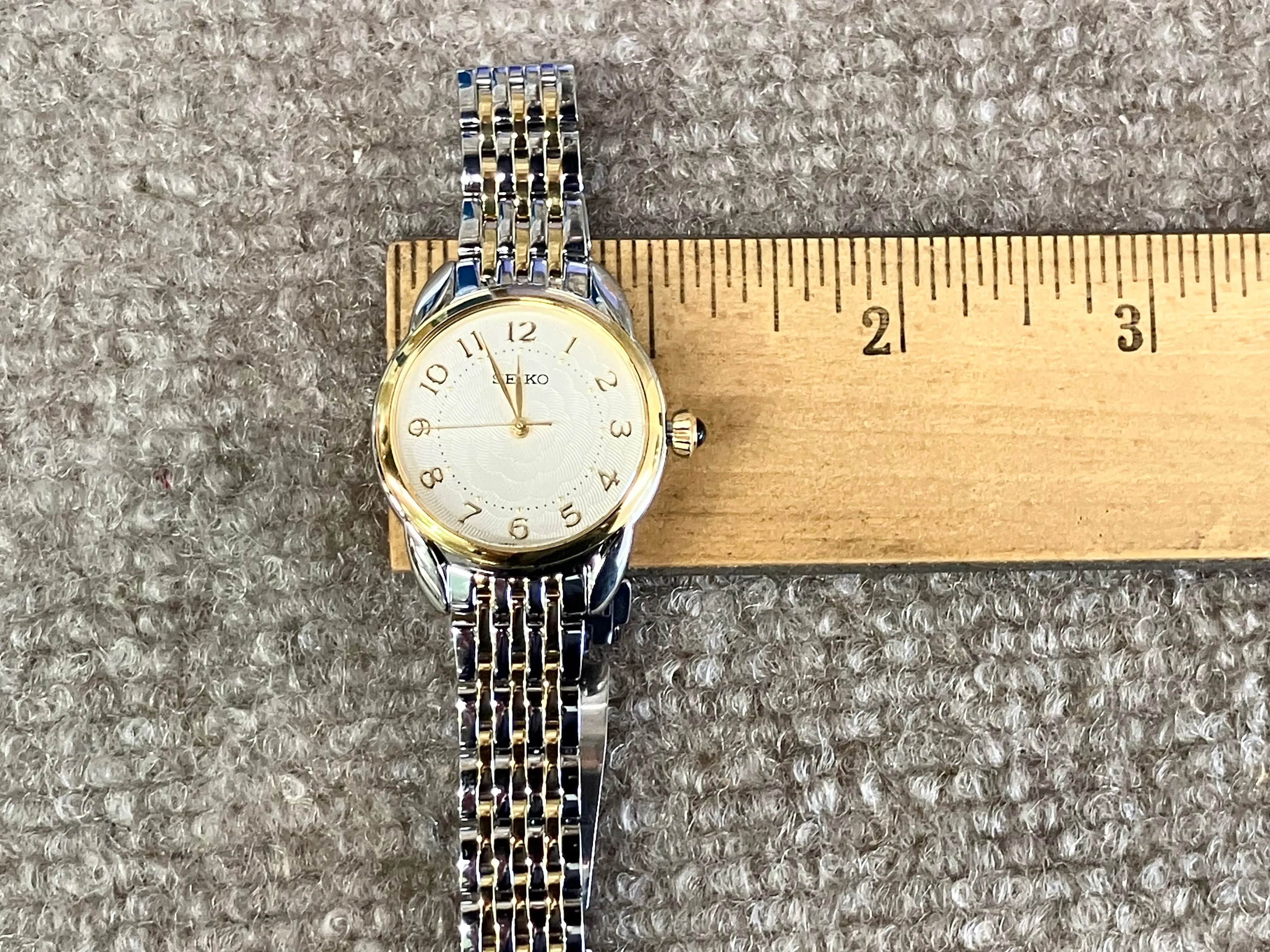 Seiko Two Tone Women's Watch With Numbers SUR562