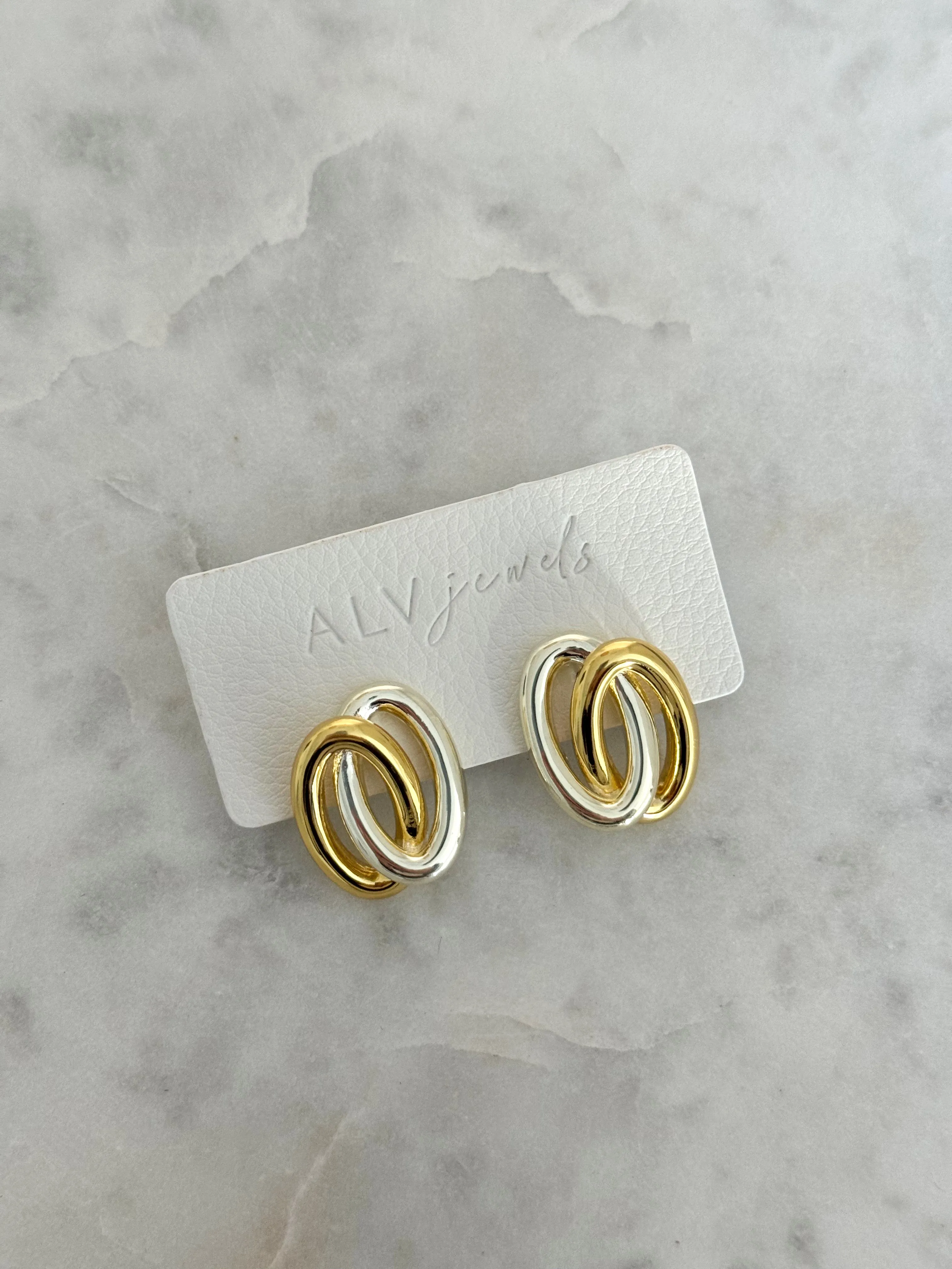 SILVER & GOLD LOOP STUD