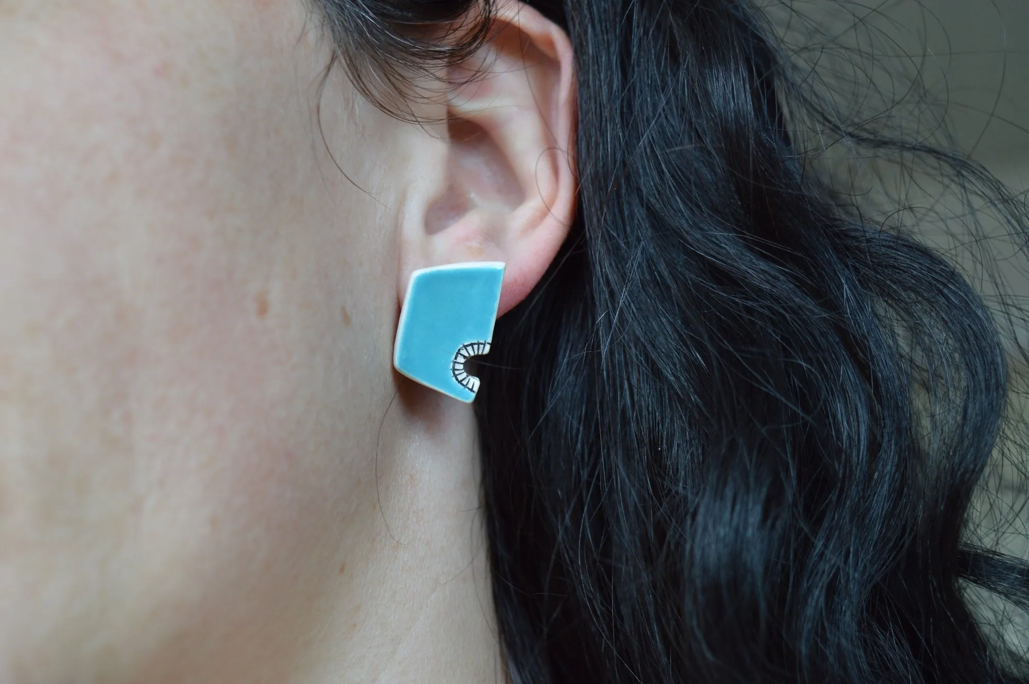 Sky blue geometric stud earrings