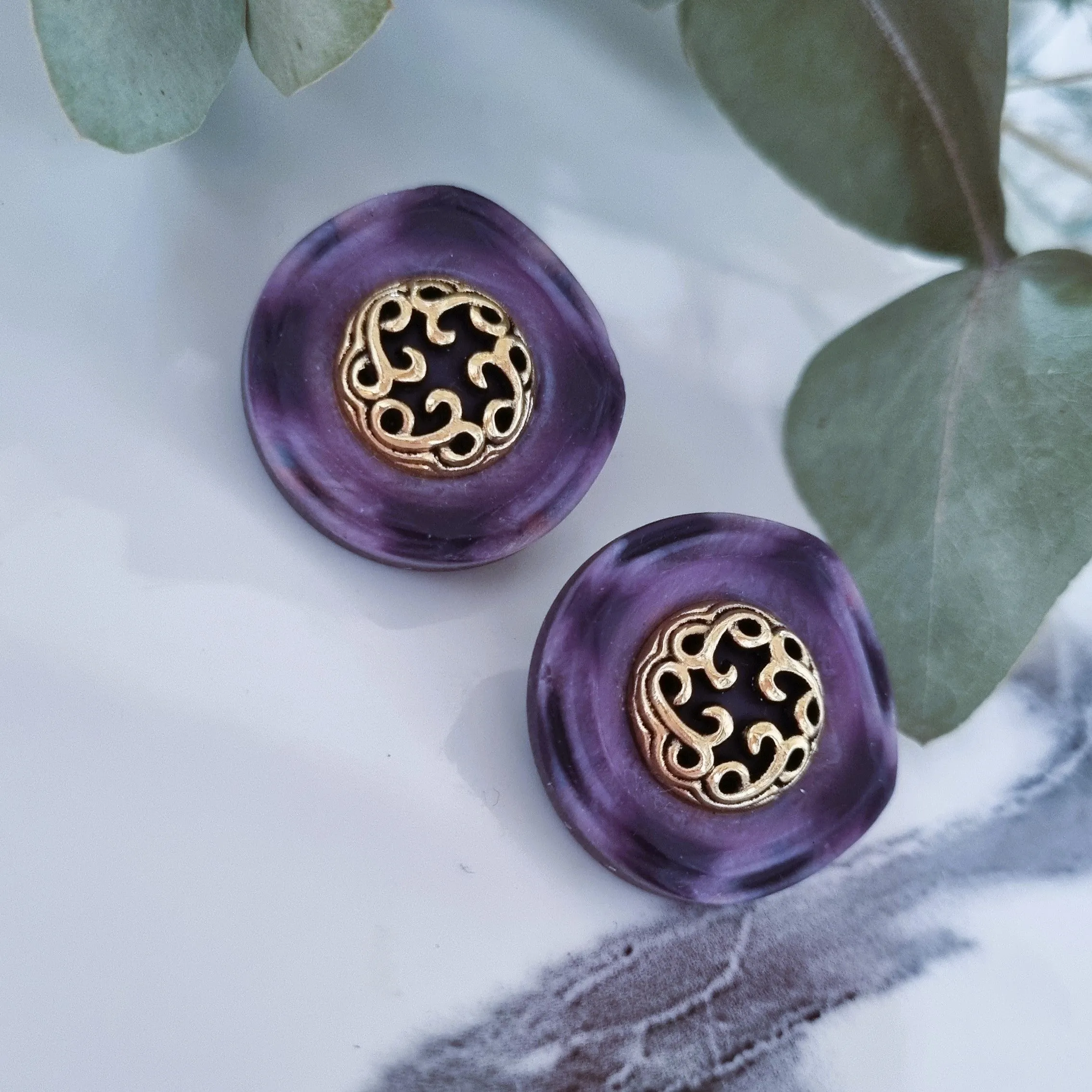 Vintage earrings - Purple