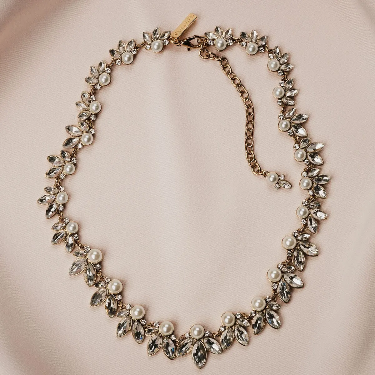 Vintage Pearl Necklace: Leaf And Pearl Style Necklace